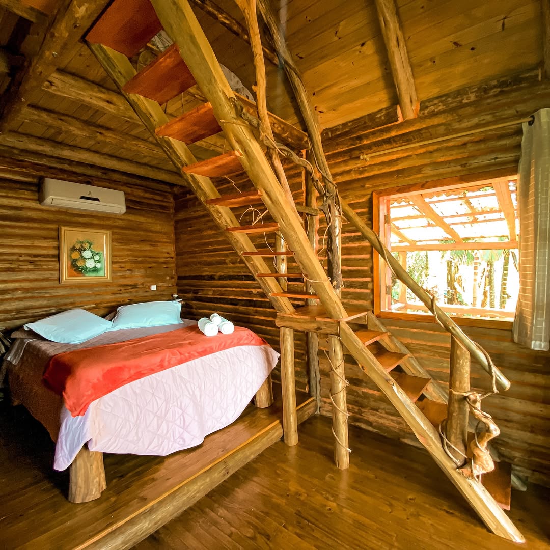 Chalé Tucano - Vista interna